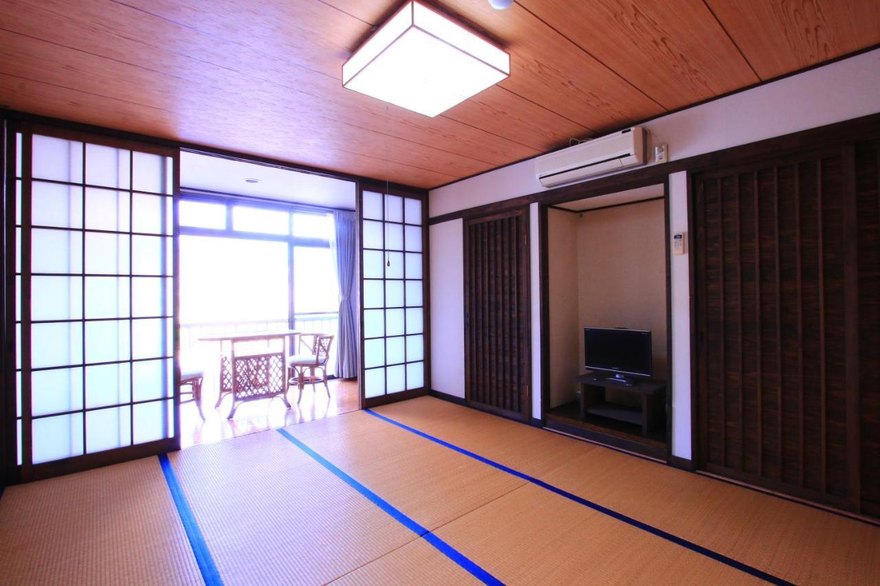 Kagura No Yakata Hotel Takachiho Exterior photo