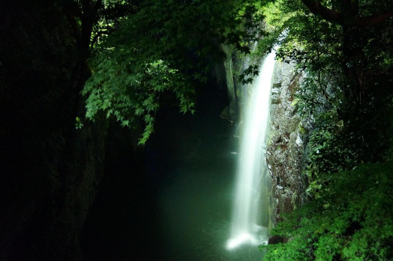 Kagura No Yakata Hotel Takachiho Exterior photo