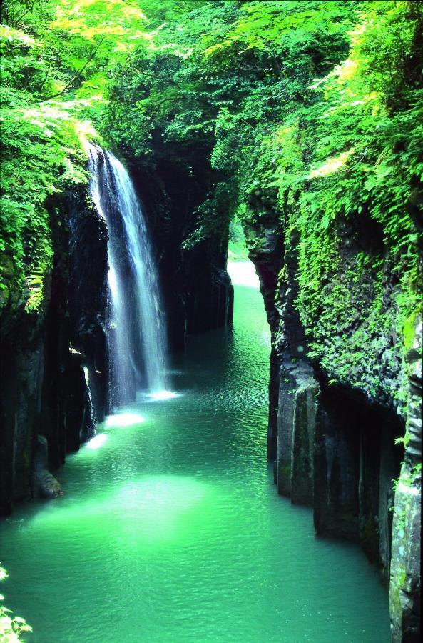Kagura No Yakata Hotel Takachiho Exterior photo